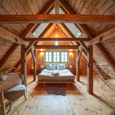 Enjoy Cozy Hills & Forest & Views & Gardens & Sauna Whirlpool Bath *