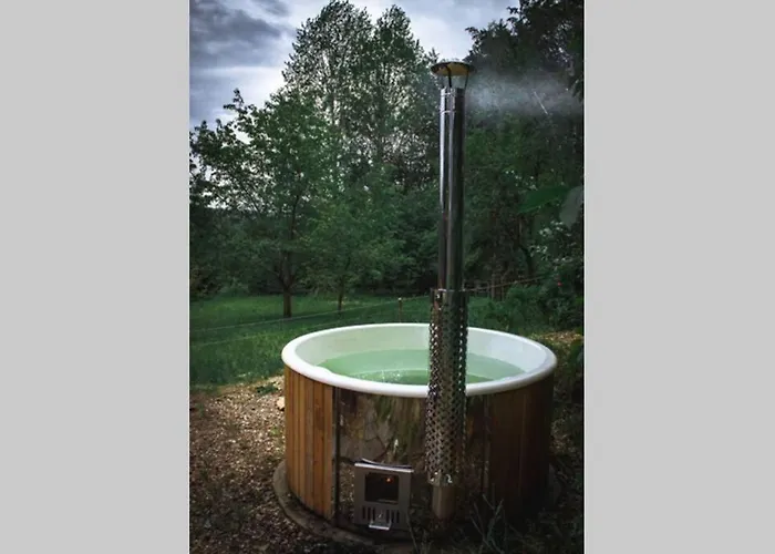 Enjoy Cozy Hills & Forest & Views & Gardens & Sauna Whirlpool Bath * Jablonné v Podještědí